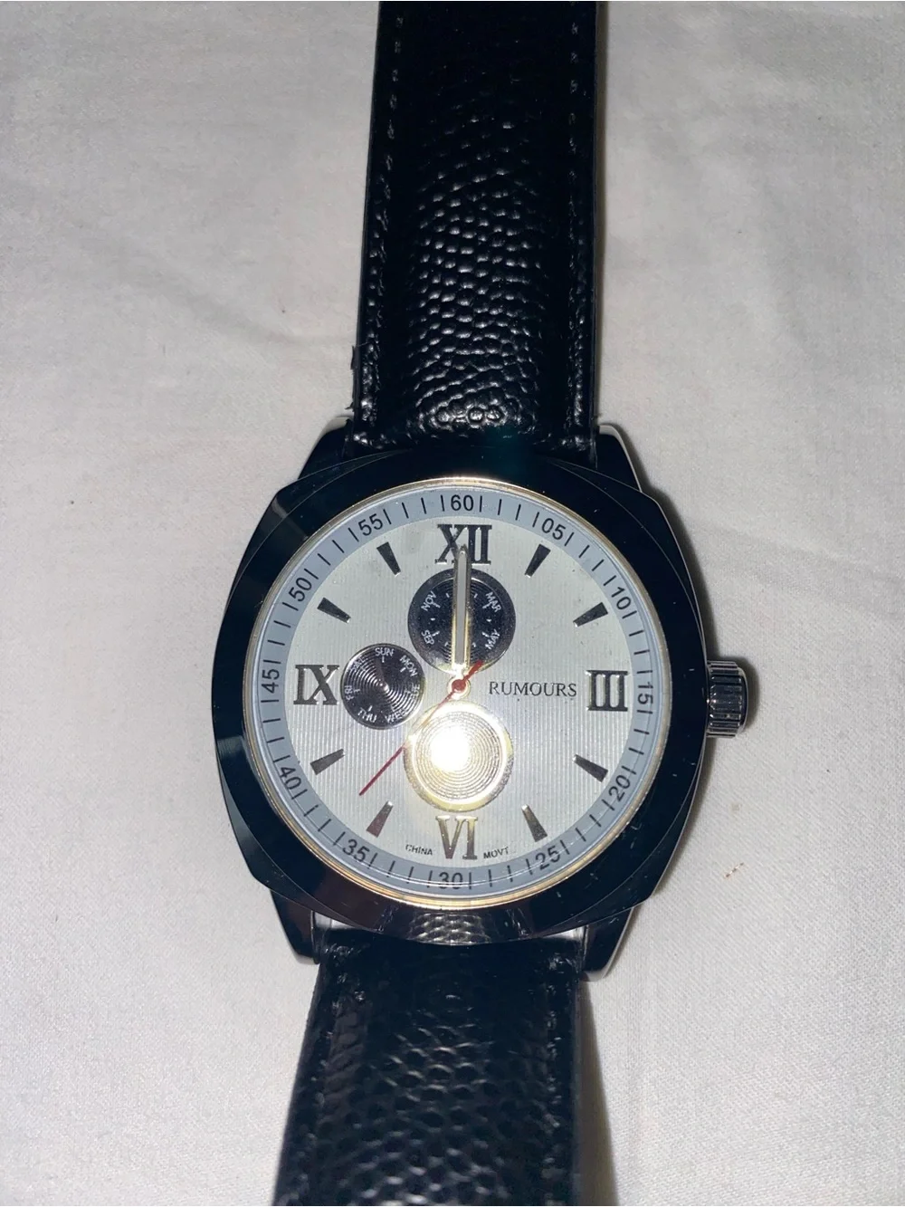 Black Leather Strap Men's Watch with Silver Case **NEEDS BATTERY
